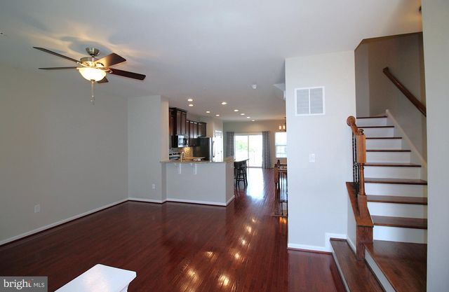 516 GROAT ALY, Phoenixville, PA 19460
