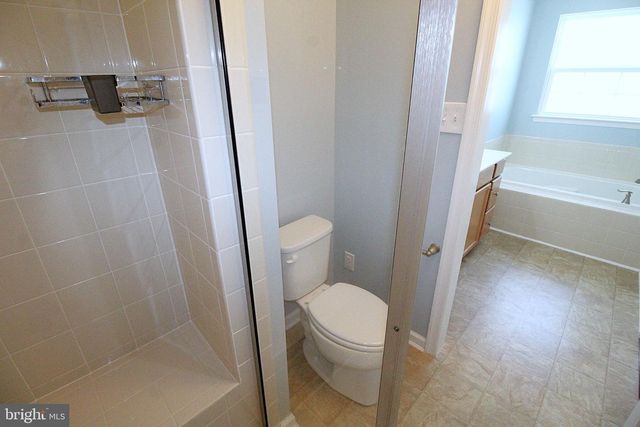 516 GROAT ALY, Phoenixville, PA 19460
