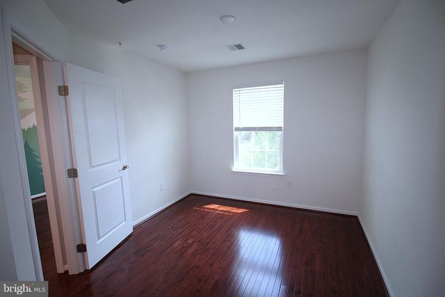 516 GROAT ALY, Phoenixville, PA 19460