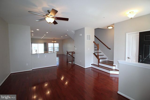 516 GROAT ALY, Phoenixville, PA 19460