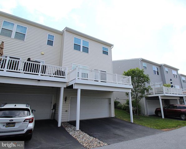 516 GROAT ALY, Phoenixville, PA 19460