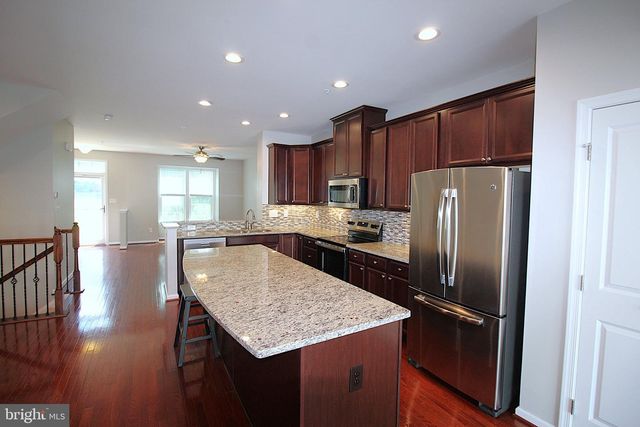 516 GROAT ALY, Phoenixville, PA 19460