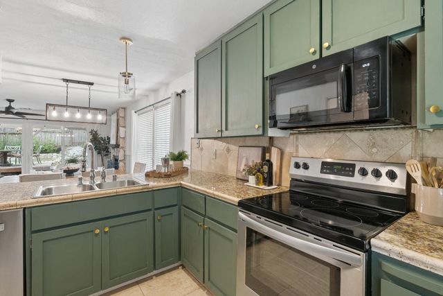 3904 Hills Ct, El Dorado Hills, CA 95762