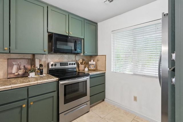 3904 Hills Ct, El Dorado Hills, CA 95762