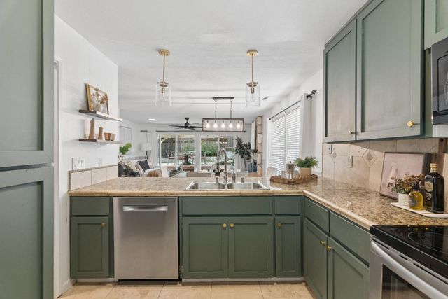 3904 Hills Ct, El Dorado Hills, CA 95762