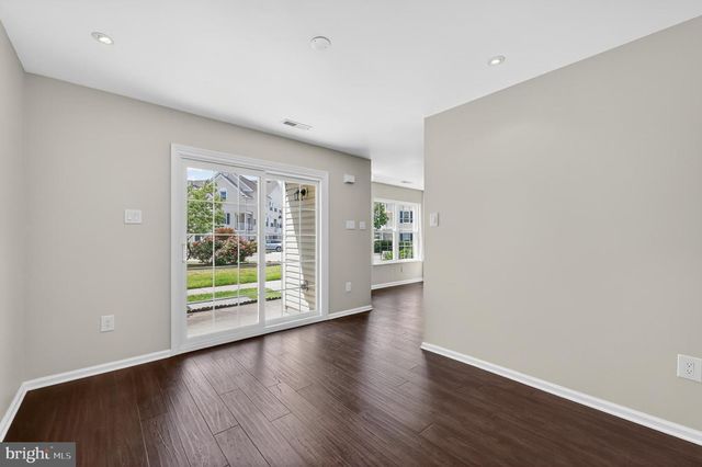 3106 EBBTIDE LN, Palmyra, NJ 08065
