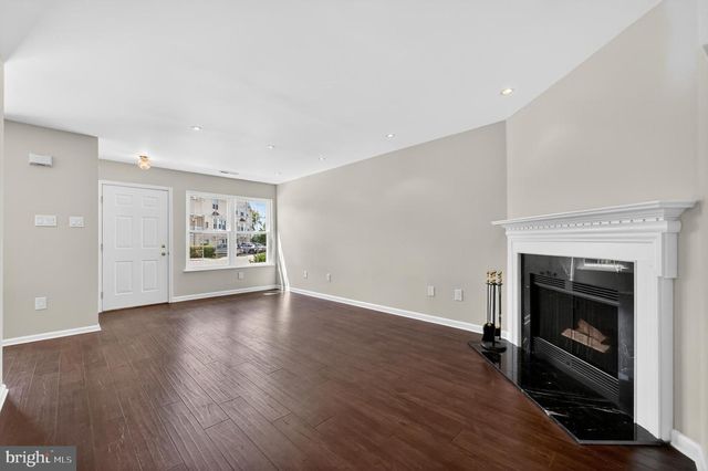 3106 EBBTIDE LN, Palmyra, NJ 08065