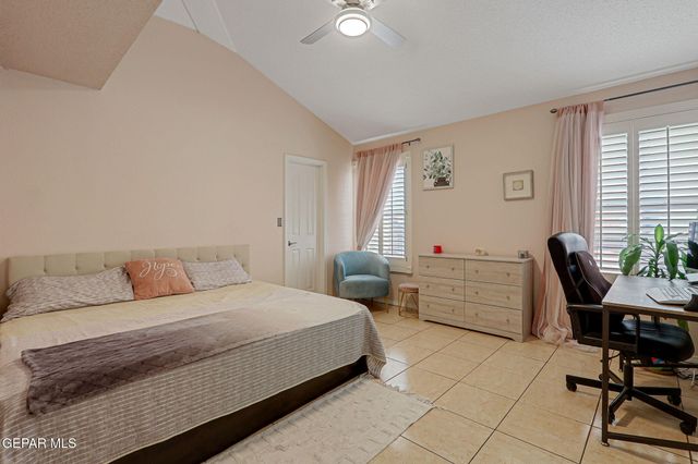 1281 Amber Morgan Drive, El Paso, TX 79936