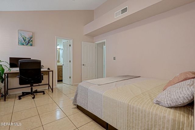 1281 Amber Morgan Drive, El Paso, TX 79936