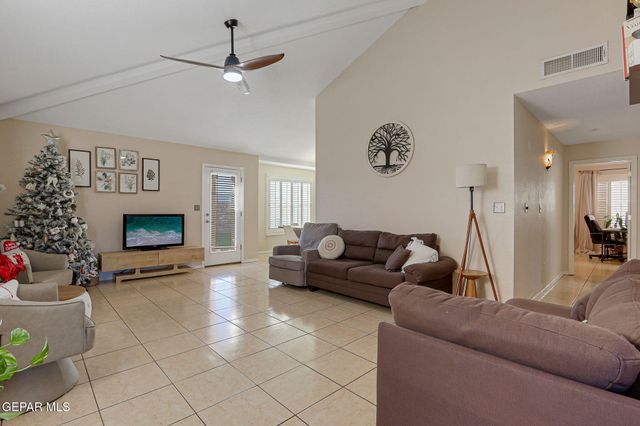 1281 Amber Morgan Drive, El Paso, TX 79936