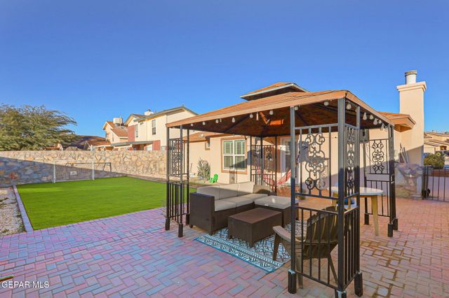 1281 Amber Morgan Drive, El Paso, TX 79936