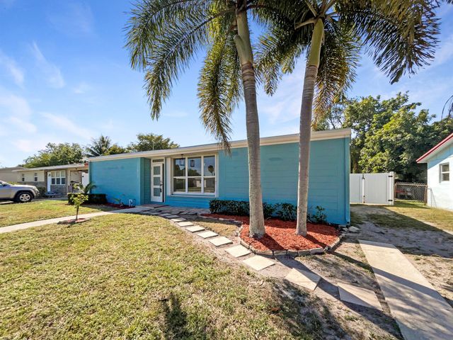11812 Balsam Drive, Royal Palm Beach, FL 33411
