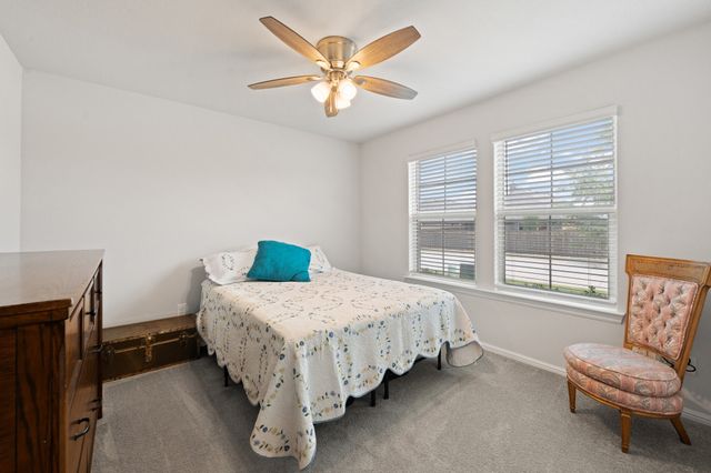 806 Peighton Court, Cleburne, TX 76033