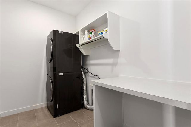 6615 NW 107th Court, Kansas City, MO 64154