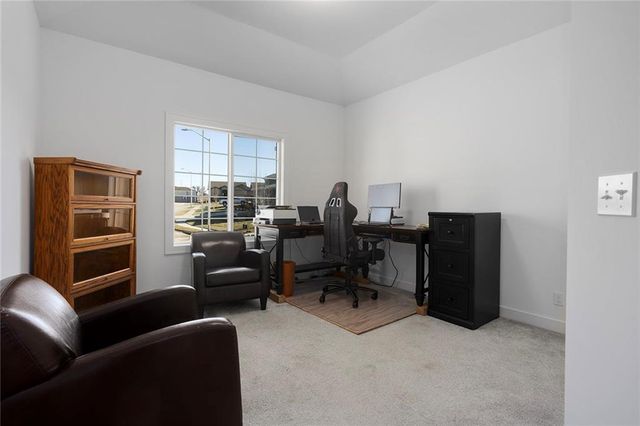 6615 NW 107th Court, Kansas City, MO 64154