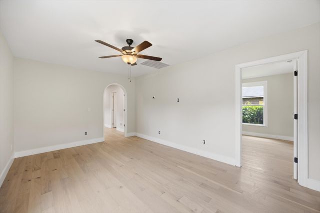 806 Indian Avenue, Rossville, GA 30741