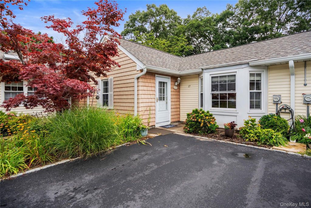 17 Revere Drive, Sayville, NY 11782 — exterior