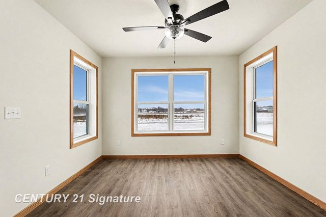 8483 N River Rock Drive, Freeland, MI 48623