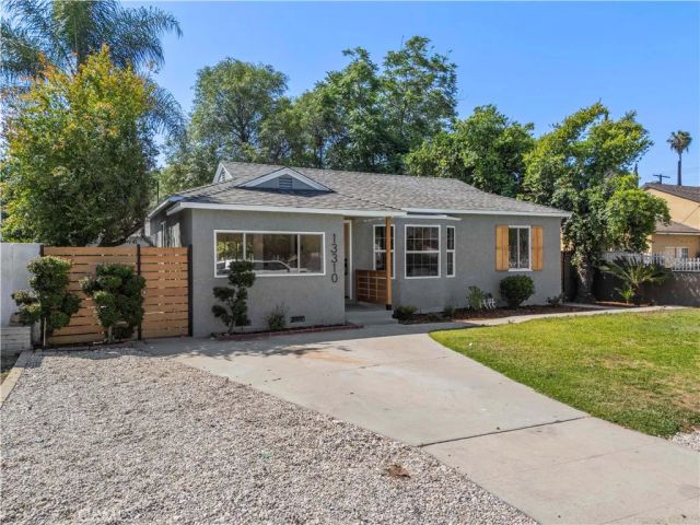 13310 Remington, Pacoima, CA 91331