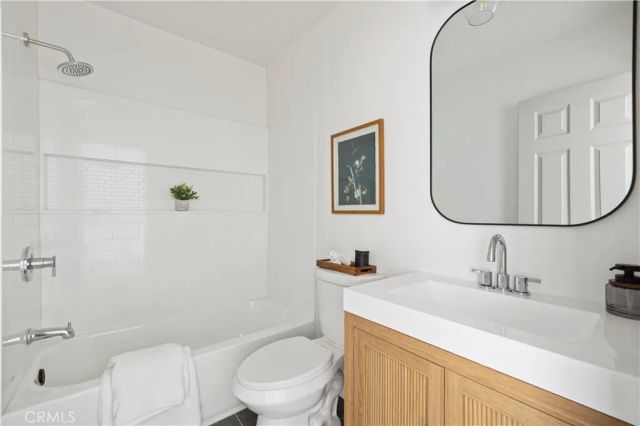 13310 Remington, Pacoima, CA 91331