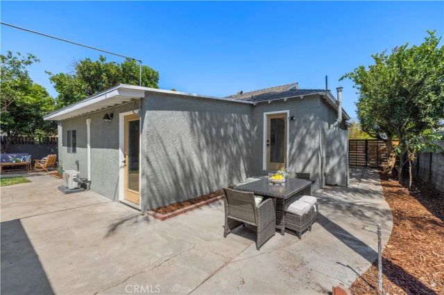 13310 Remington, Pacoima, CA 91331