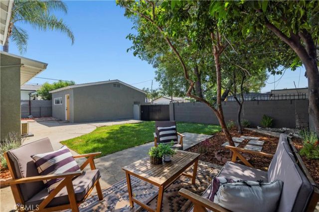 13310 Remington, Pacoima, CA 91331