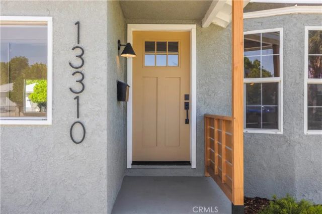 13310 Remington, Pacoima, CA 91331