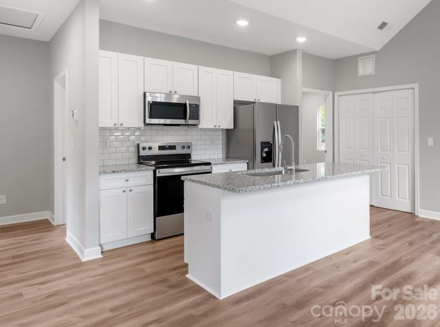 405 E Henderson Street, East Spencer, NC 28039