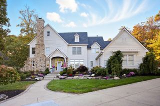 10320 Mackenzie Way, Dublin, OH 43017