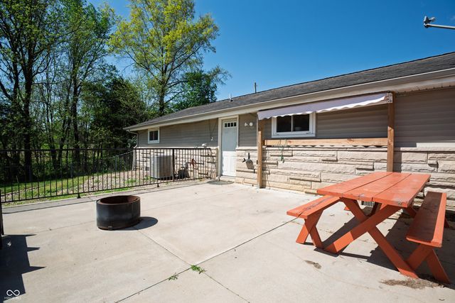 560 S County Road 700 W, North Vernon, IN 47265