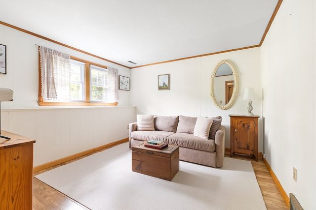 31 Robert Rd, Holliston, MA 01746