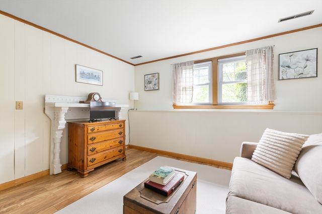 31 Robert Rd, Holliston, MA 01746