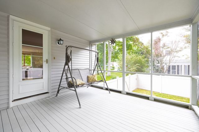 31 Robert Rd, Holliston, MA 01746