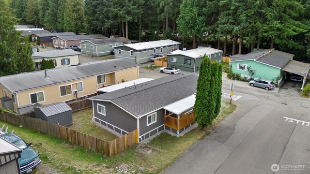 7701 Hardeson Road #37, Everett, WA 98203