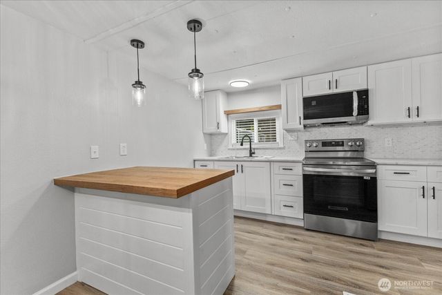 7701 Hardeson Road #37, Everett, WA 98203