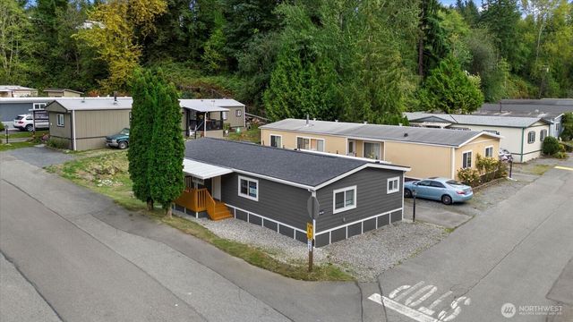 7701 Hardeson Road #37, Everett, WA 98203