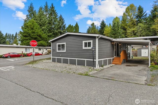 7701 Hardeson Road #37, Everett, WA 98203