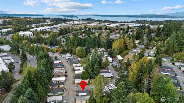 7701 Hardeson Road #37, Everett, WA 98203