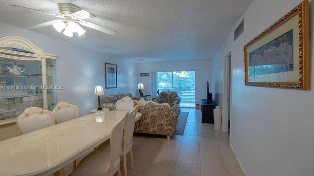 601 S State Road 7 2H, Margate, FL 33068