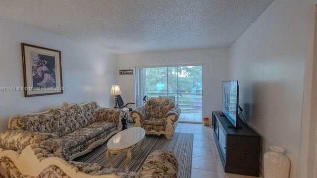 601 S State Road 7 2H, Margate, FL 33068