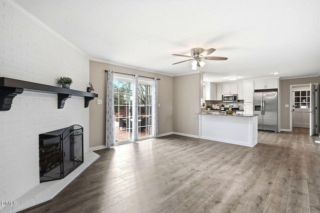 1200 Meadowlark Road, Dunn, NC 28334