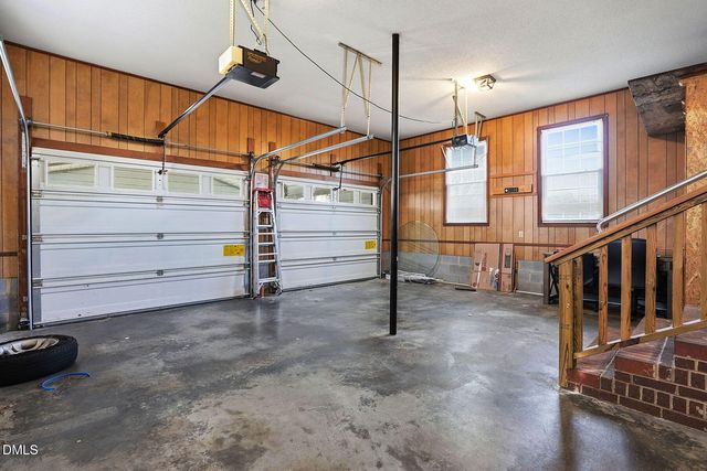 1200 Meadowlark Road, Dunn, NC 28334