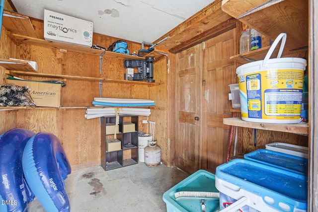 1200 Meadowlark Road, Dunn, NC 28334