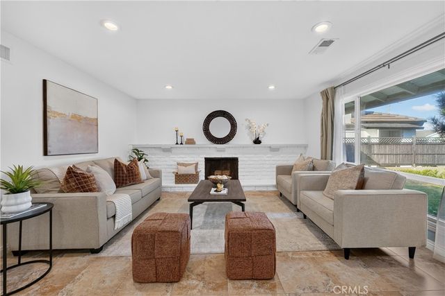 9211 Julie Beth, Cypress, CA 90630