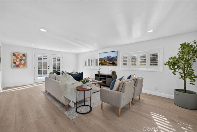 9211 Julie Beth, Cypress, CA 90630