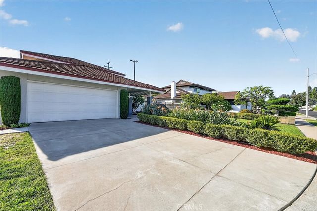9211 Julie Beth, Cypress, CA 90630