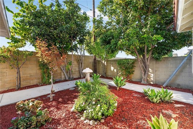 9211 Julie Beth, Cypress, CA 90630