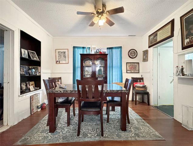 1427 Claude Street, Dallas, TX 75203