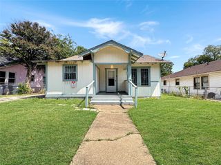 1427 Claude Street, Dallas, TX 75203
