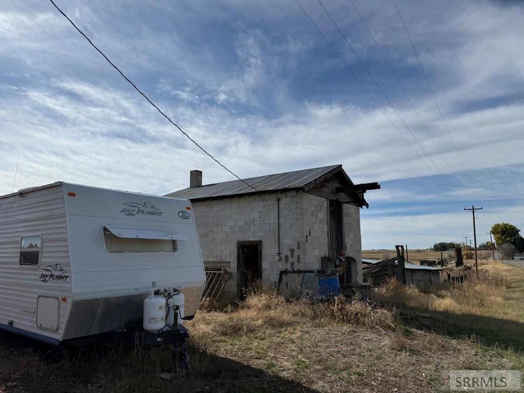 Image 23 of property listing at 1225 E 800 N, Richfield, ID 83349